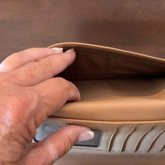 COACH Vintage Snap Closure Tri-Fold Wallet - Picture 10 of 12